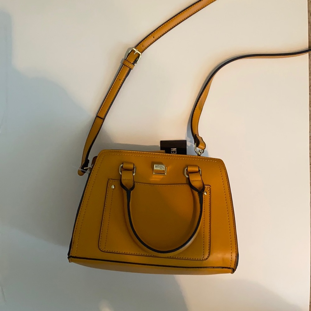 Steve Madden crossbody bag